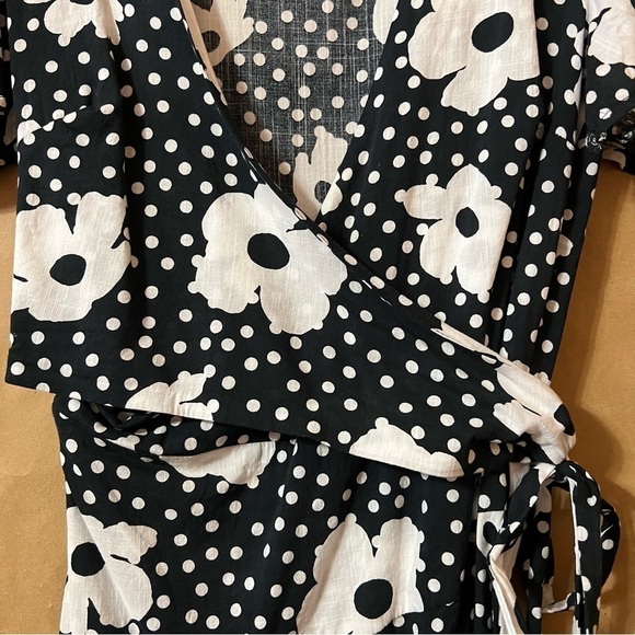 Urban Outfitters | Jocelyn Floral Printed Wrap Dress Mini Retro Size S - Picture 8 of 14